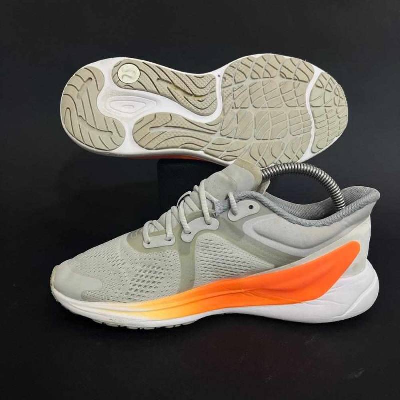 کفش پیاده روی اورجینال لولولمون (2022) مدل - BlissFeel Run ( دست دوم )