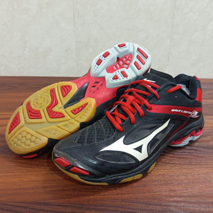 کفش اورجینال میزانو مدل - Wave Lightning Z3
