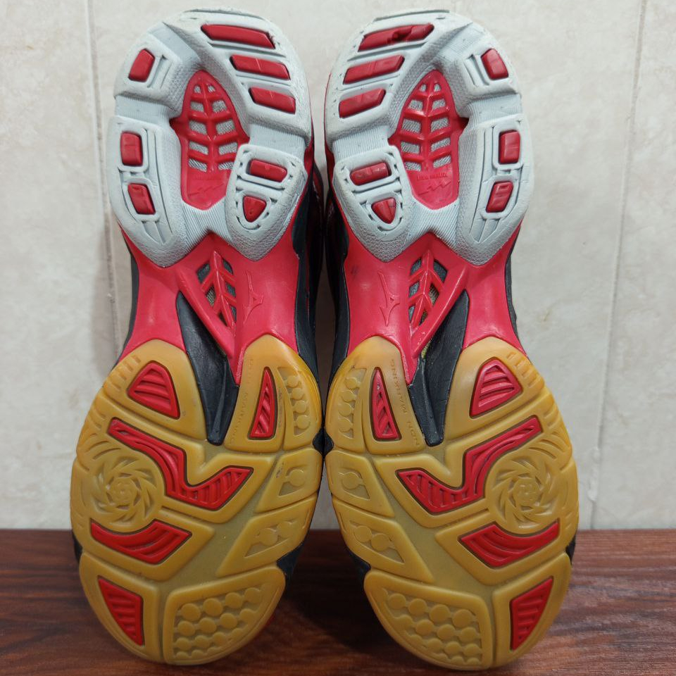 کفش اورجینال میزانو مدل - Wave Lightning Z3