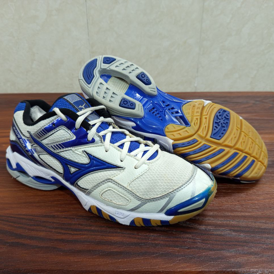 کفش اورجینال میزانو مدل - Wave Bolt 3