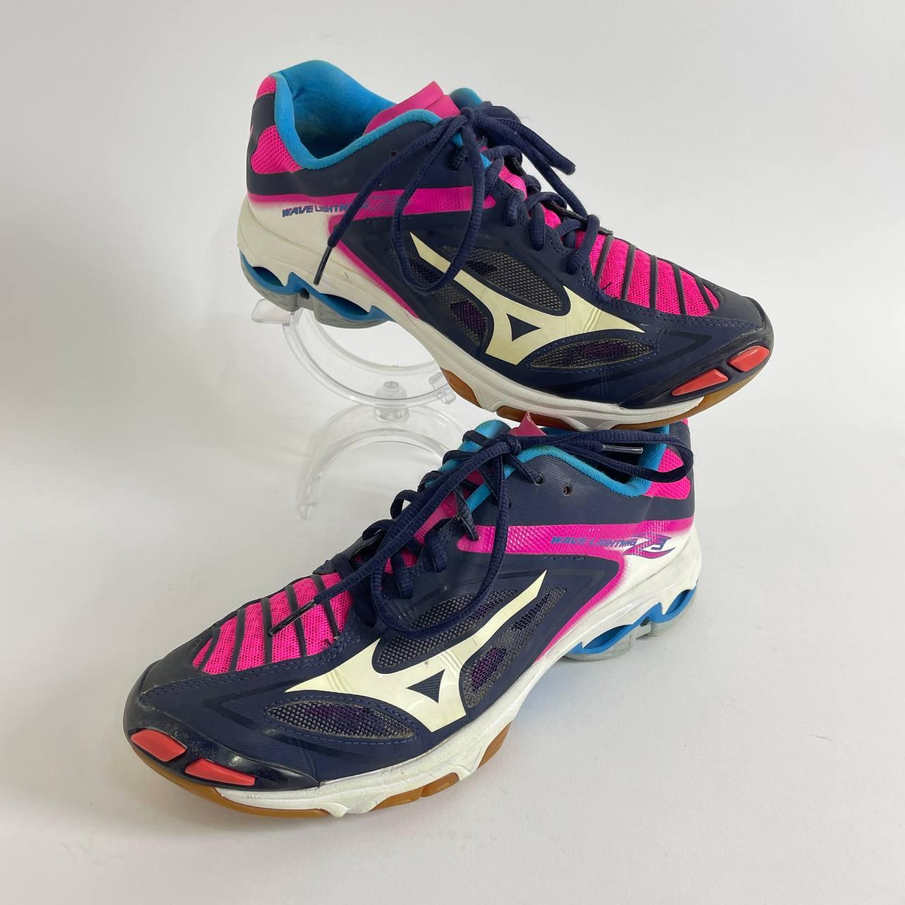 کفش اورجینال میزانو مدل - Wave Lightning Z3 ( دست دوم )